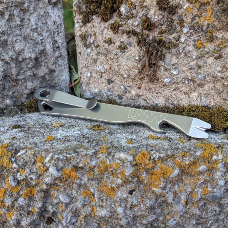 All Access Pass v3.5 "Feather" Prybar
